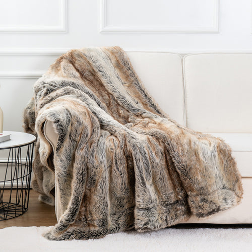 Breezy Premium Faux Fur Throw Blanket